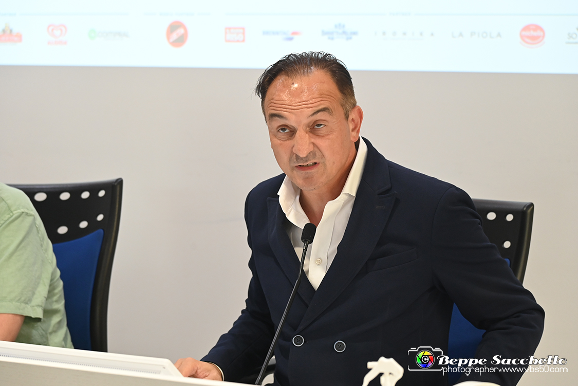 VBS_1947 - Presentazione Collisioni Festival Music Circus 2022.jpg